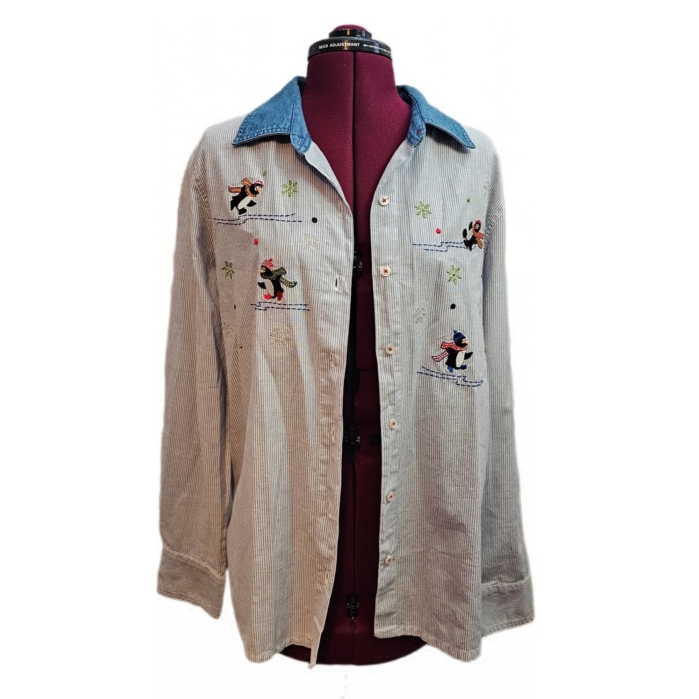 Holiday Embroidered Penguin Skating Shirt Woman’s Medium Button Down Long Sleeve - Picture 3 of 16